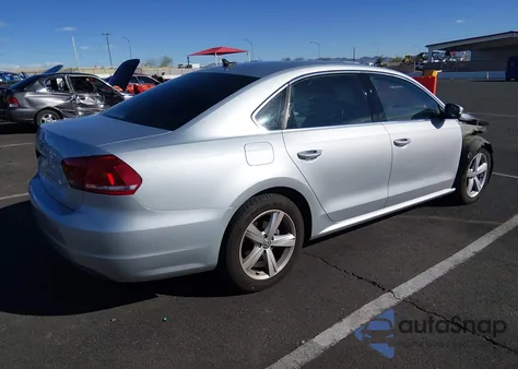 2013 Volkswagen Passat 2.5L Se from USA, damaged, VIN 1VWBH7A3XDC098930